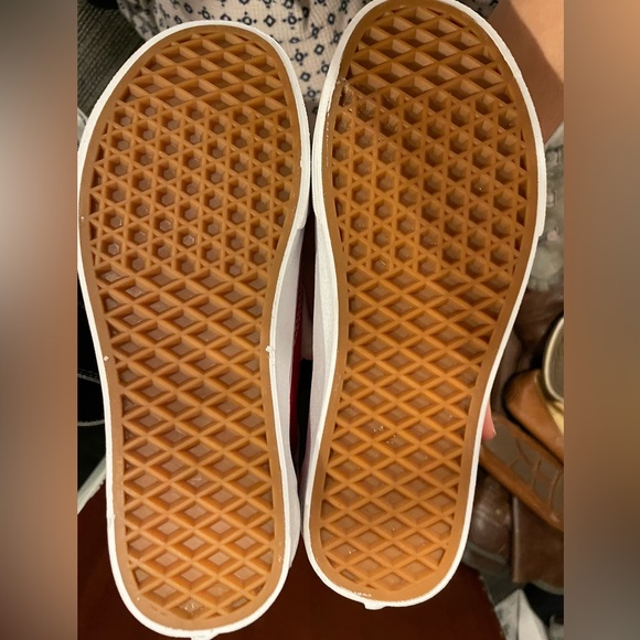 NEW Old Skool vans - Picture 2 of 2